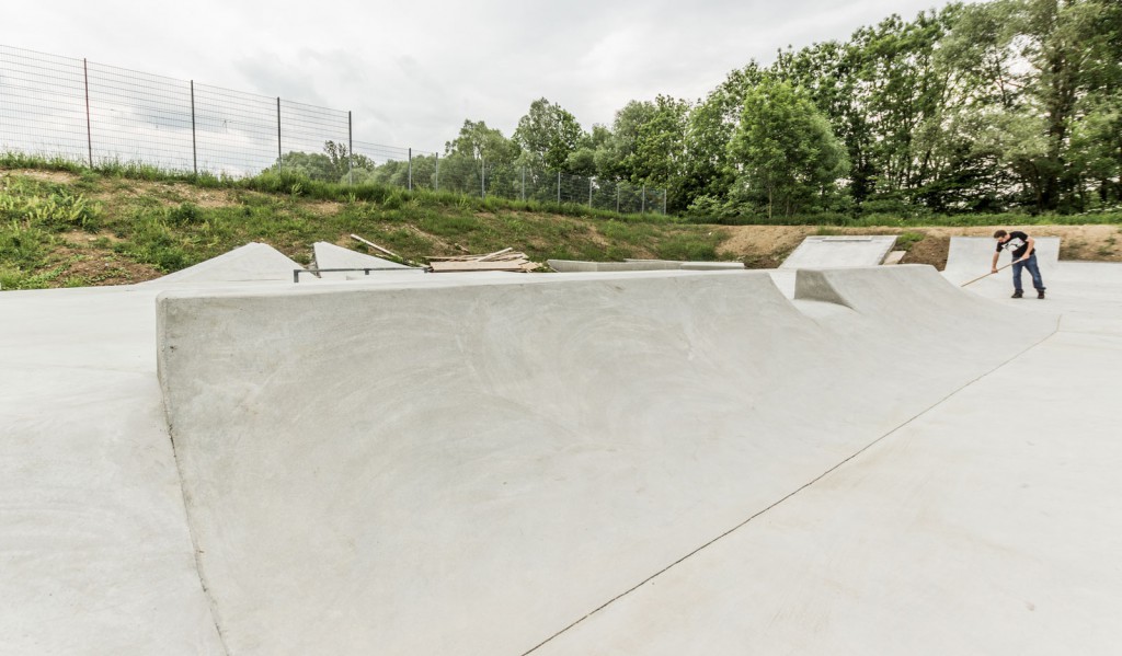 Skatepark Augsburg - Trainingsstätte von Skateboard Bayern, Vereinsgelände der Abteilung Skateboard, FSV Inningen